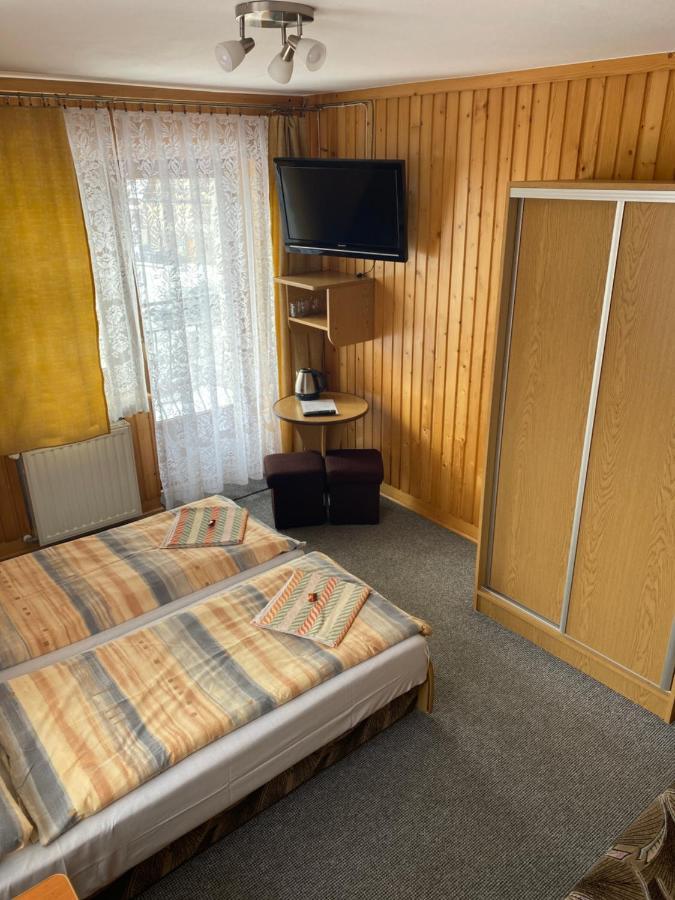 Pokoje Goscinne Madzia Poronin Eksteriør bilde